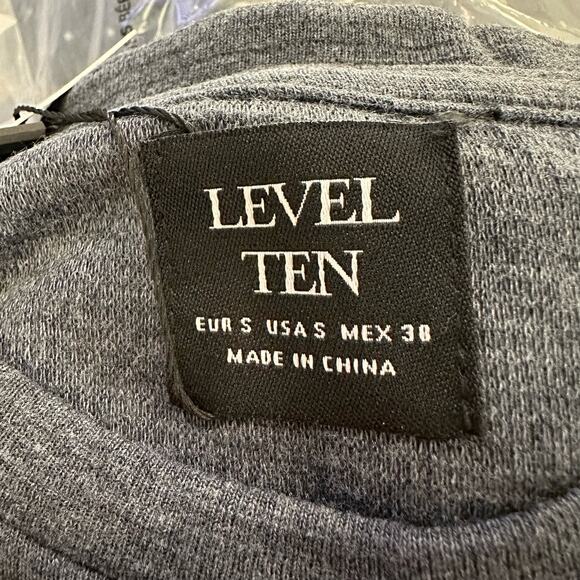 Level Ten Gray pull over long sleeve thick tee shirt size S - Picture 3 of 8